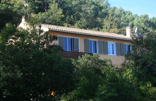 La Celle Apartment | apartment in the heart of nature