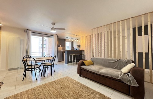 Saint - Aubin - Dupuy Apartment | Apartment in Toulouse with private parking