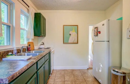Johnson City Apartment | Apartment in Tree Streets, beautiful, safe and quiet