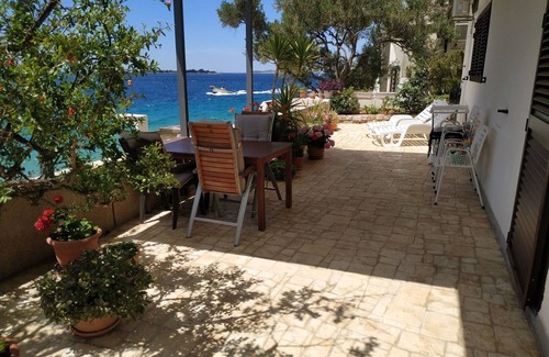 Tribunj Apartment | Apartment in Tribunj with Seaview, Terrace, Air condition, WIFI (3348-2)