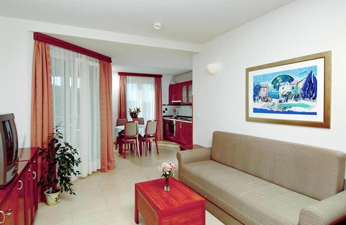 Veli Losinj Apartment | Apartment in Veli Losinj by the Beach