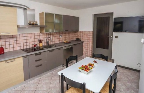 Gulici Apartment | Apartment in Villa Irena with large terrace in Poreč