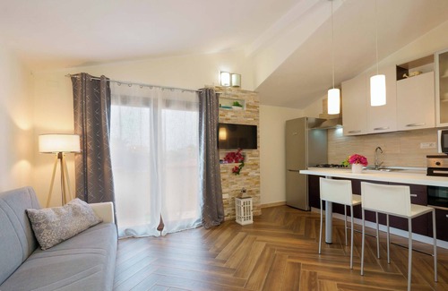 Province of Cagliari House | Apartment in villa