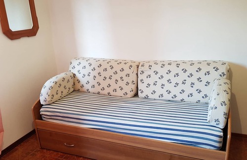 Muggia Villa | Apartment in villa with garden
