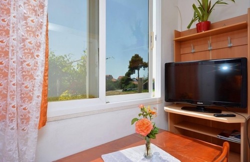 Zuljana Apartment | Apartment in Žuljana with Terrace, Air condition, WIFI (3558-4)