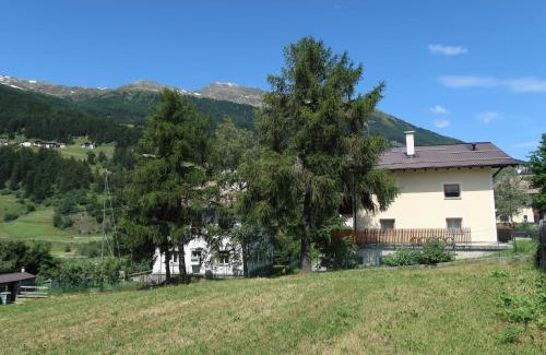 St. Valentin auf der Haide Apartment | Apartment Nebenhaus Schönblick - SVH112 by Interhome