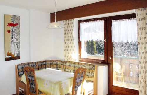 St. Valentin auf der Haide Apartment | Apartment Haupthaus Schönblick - SVH121 by Interhome