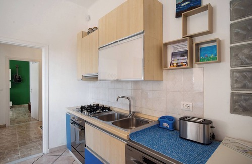 Santo Stefano al Mare Apartment | Apartment 'Thea' with Sea View, Wi-Fi and Air Conditioning