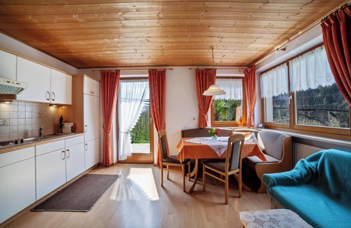 San Leonardo in Passiria Apartment | Apartment "Veilchen" with Mountain View, Pool, Wi-Fi, Balcony & Garden
