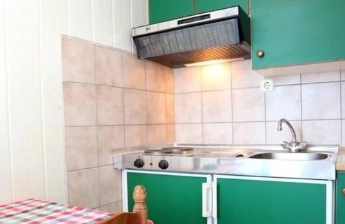 Racisce Apartment | Apartment Ivo - 20m from the sea: A2(2) - Racisce, Island Korcula, Croatia
