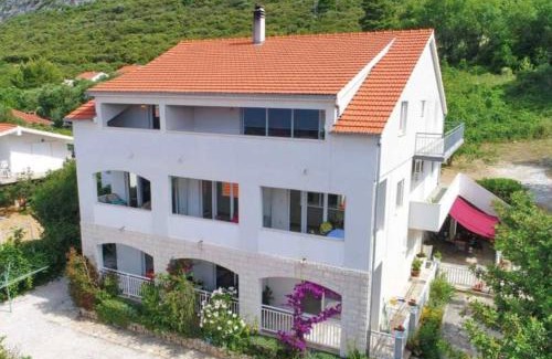 Kuciste Apartment | Apartment “Josip”