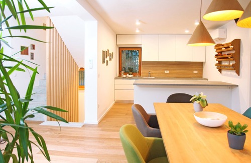 Bohinjska Bistrica Apartment | Apartment Jurijana - New 4-Bedroom Triplex with Sauna & Garden