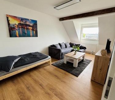 Flehe Apartment | Apartment- Kernsaniert-Düsseldorf Bilk