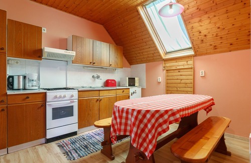 Balatonkeresztur Apartment | Apartment Keszeg by Interhome