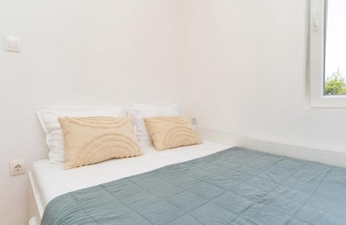 Molunat Apartment | Apartment Konak - Two Bedroom Apartment with Terrace and Sea View