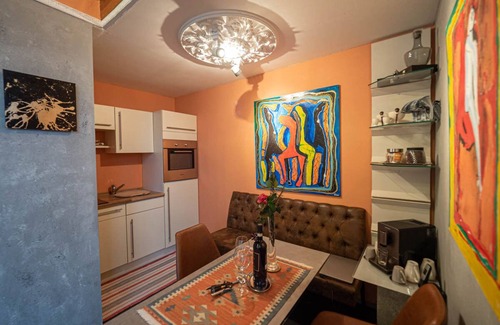 Seeon-Seebruck Apartment | Apartment Kunst im Loft 54 sqm, for 1-2 persons with terrace