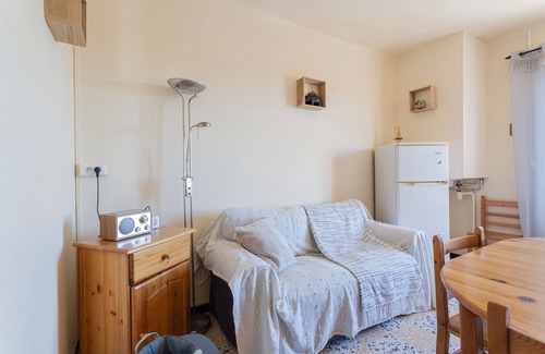 Banyuls-dels-Aspres Apartment | Apartment 'Les Albères' with Sea View, Wi-Fi and Air Conditioning