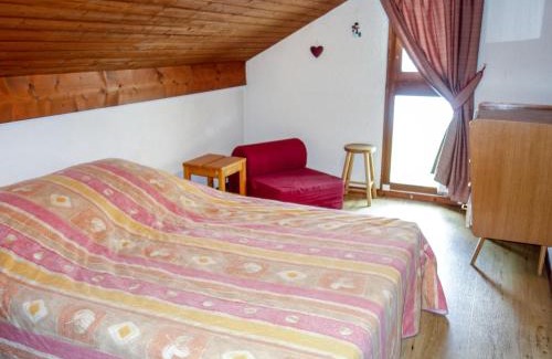 Les Contamines-Montjoie Apartment | Apartment Le Brûlaz by Interhome
