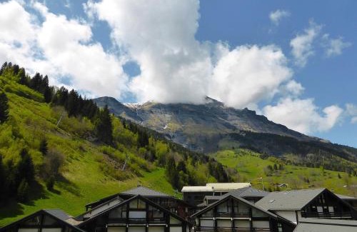 Les Contamines-Montjoie Apartment | Apartment Les Combettes D et E by Interhome