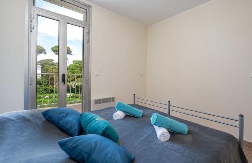 Cap-d'Antibes Apartment | Apartment La Bouée-1 by Interhome
