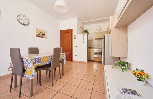Piombino Apartment | Apartment 'La Casa Di Miki' with Wi-Fi