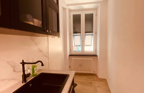 Vernazza Apartment | Apartment 'La Conchiglia Doro' with Wi-Fi and Air Conditioning