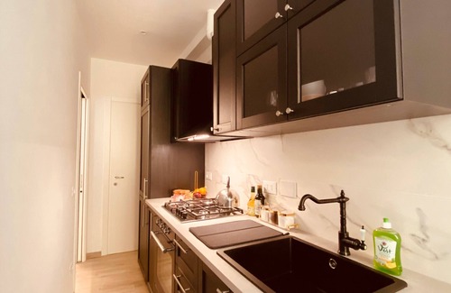 Vernazza Apartment | Apartment 'La Conchiglia Doro' with Wi-Fi and Air Conditioning