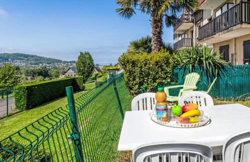 Houlgate Apartment | Apartment La Cour du Moulin-3 by Interhome