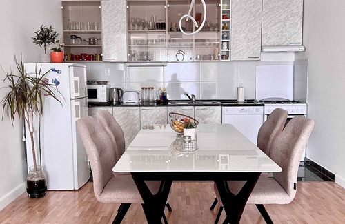 Gruz Apartment | Apartment Lana - Two Bedroom Apartment with Terrace and Sea View