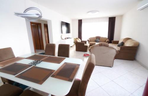 Bihac Villa | Apartment Lane