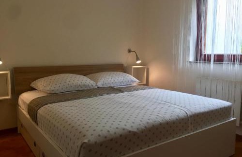 Icici Apartment | Apartment Lapov