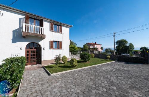 Opric Apartment | Apartment Lara