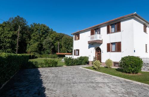 Opric Apartment | Apartment Lara