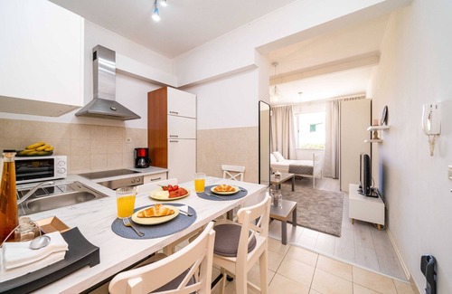 Gruz Apartment | Apartment Larissa