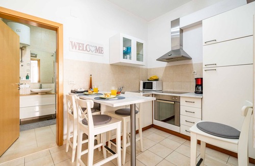 Gruz Apartment | Apartment Larissa