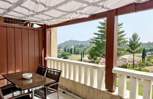 Cap Esterel Apartment | Apartment Le Belvédère - R4 317 by Interhome