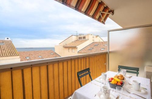 Frejus Port Apartment | Apartment Le Capitole-8 by Interhome