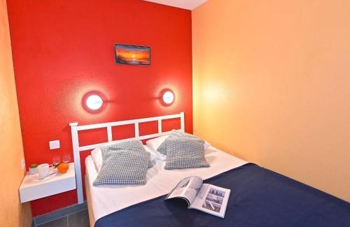 Cap Esterel Apartment | Apartment Le Hameau - L2 002 by Interhome