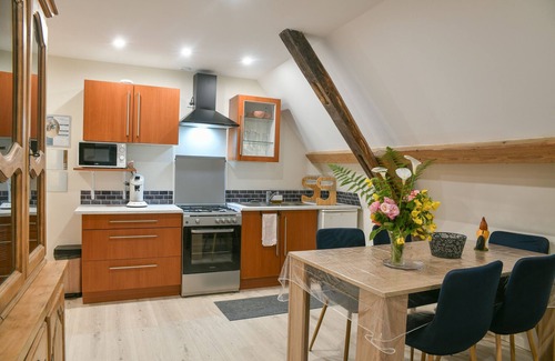 Saint-Beron Apartment | Apartment 'Le Petit Refuge' with Mountain View, Wi-Fi, and Air Conditioning
