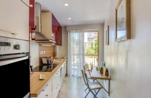 Cros-de-Cagnes Apartment | Apartment Le Poséidon by Interhome