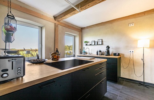 Klanxbuell Apartment | Apartment 'Lehmhuus' with Shared Terrace, Shared Garden and Wi-Fi