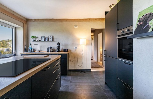 Klanxbuell Apartment | Apartment 'Lehmhuus' with Shared Terrace, Shared Garden and Wi-Fi