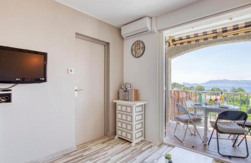 La Madrague Apartment | Apartment Les Aigues Marines-68 by Interhome