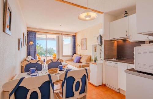 La Nartelle Apartment | Apartment Les Coteaux de la Nartelle-3 by Interhome