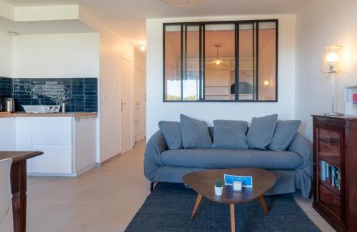 Le Couchant Apartment | Apartment Les Grenadines-6 by Interhome