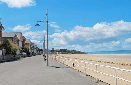Planguenoual Apartment | Apartment Les Macareux (PGX305) in Planguenoual - 2 persons, 1 bedrooms