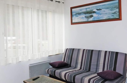 Planguenoual Apartment | Apartment Les Macareux (PGX305) in Planguenoual - 2 persons, 1 bedrooms
