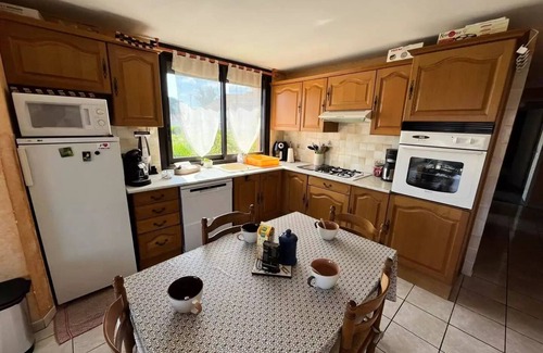 Saint-Pierre-la-Mer Villa | Apartment Les Pluviers