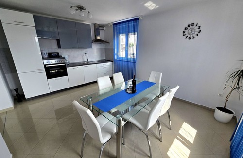 Viskovo Apartment | Apartment Letica (118411-A1) - Kastav