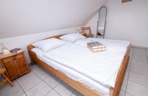 Norddeich Apartment | Apartment Leuchtturm by Interhome